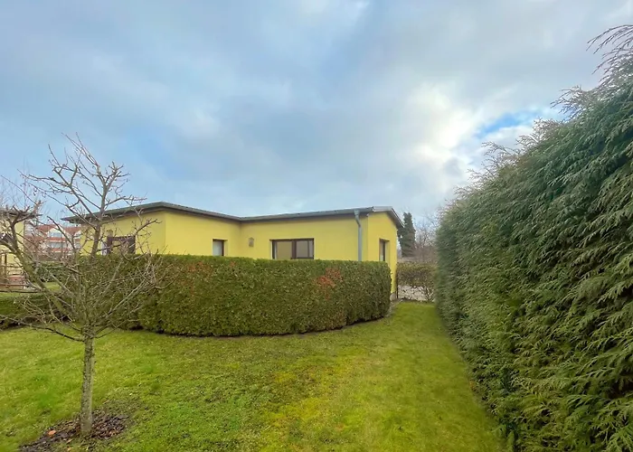 Haus Antje Gartenbungalow Feriehus Kölpinsee