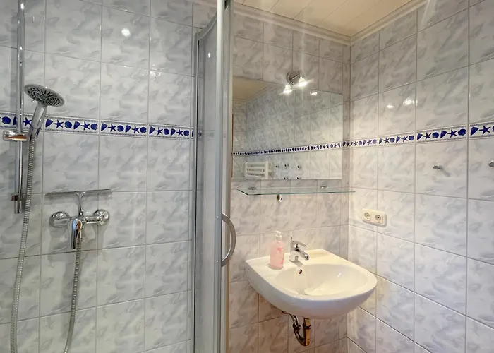 Haus Antje Gartenbungalow *